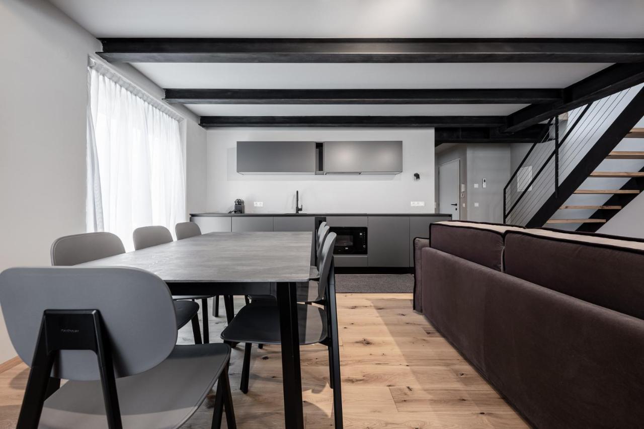 Stay Cooper L City Loft Bozen Exterior foto